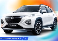 Suzuki Fronx Putih Tampak Depan